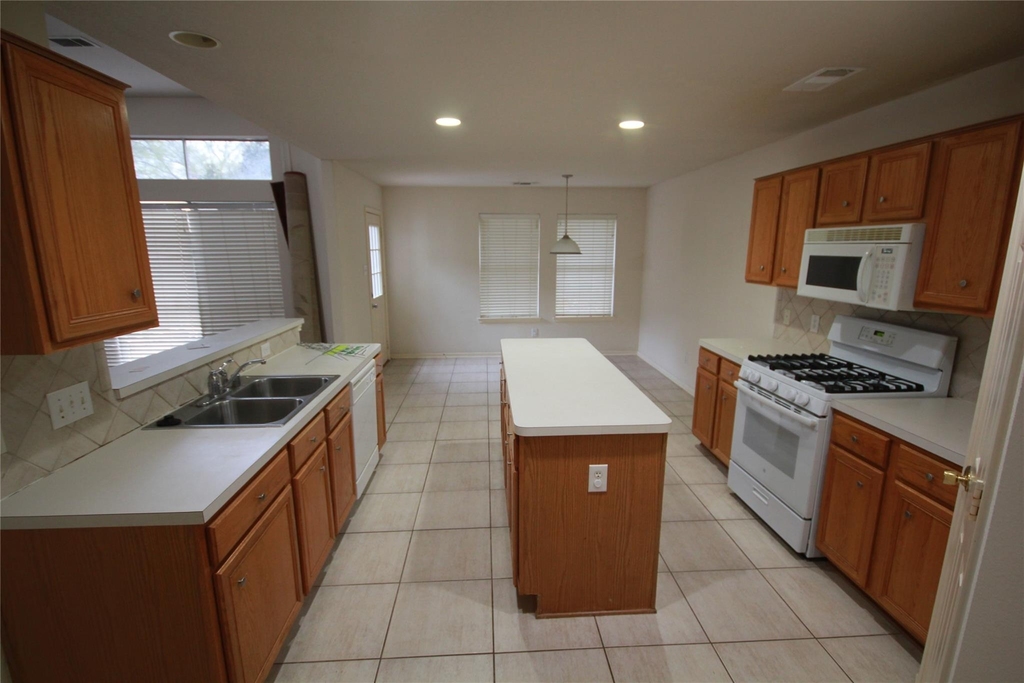 19055 Village Maple Court - Photo 1
