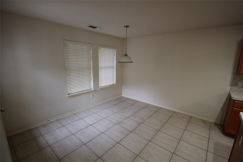 19055 Village Maple Court - Photo 10