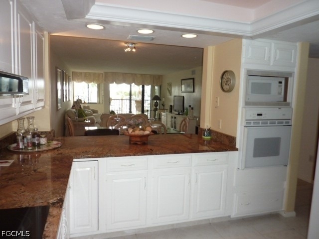 4821 S Landings Drive - Photo 16