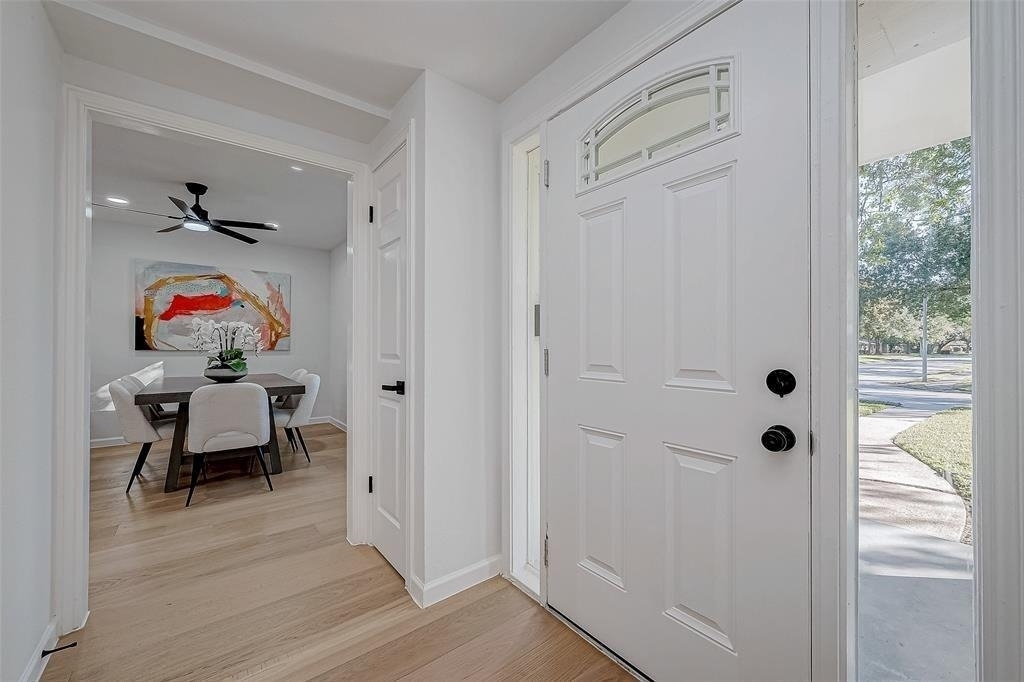 2414 Walnut Bend Lane - Photo 3