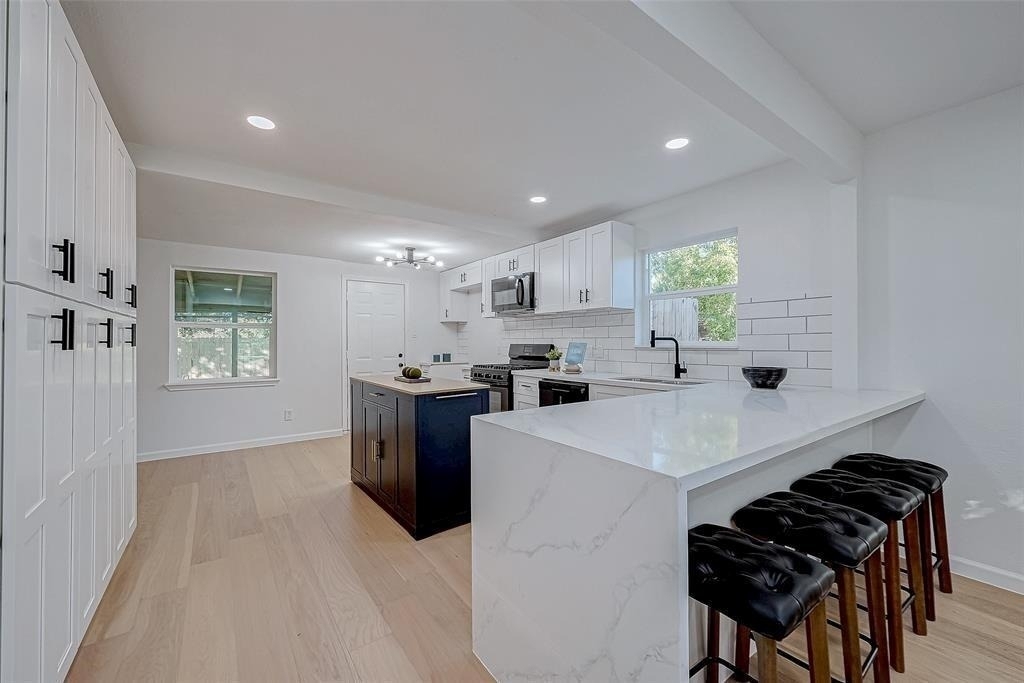2414 Walnut Bend Lane - Photo 18