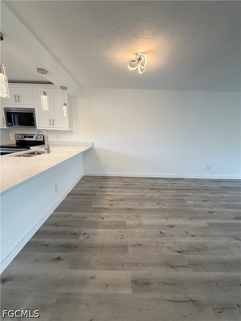 16150 Bay Pointe Boulevard - Photo 10