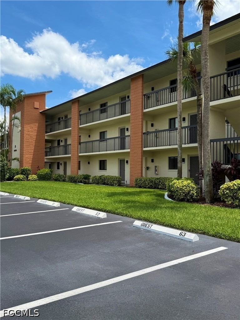 16150 Bay Pointe Boulevard - Photo 2