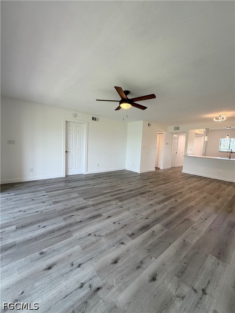 16150 Bay Pointe Boulevard - Photo 12