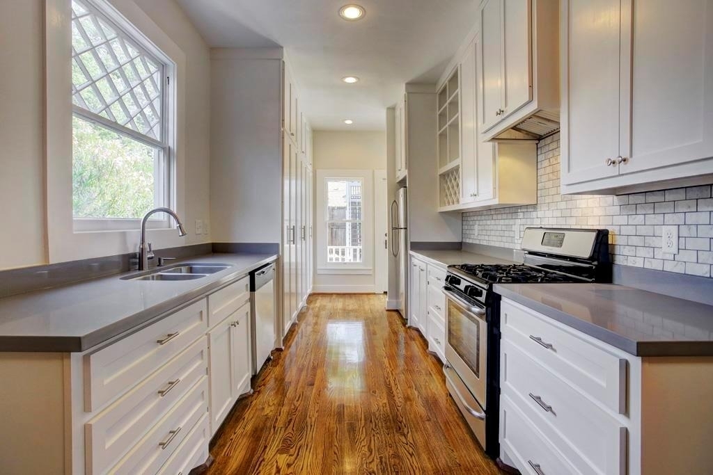 217 Marshall Street - Photo 4