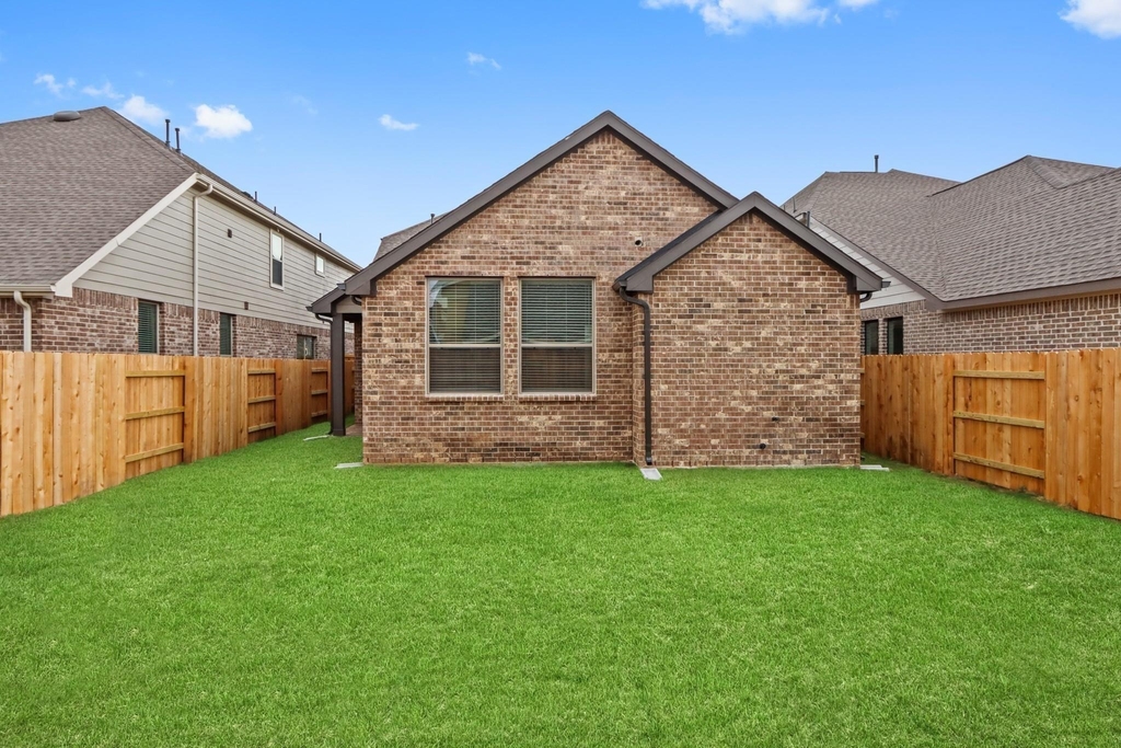 7011 Golden Groundsel Drive - Photo 15