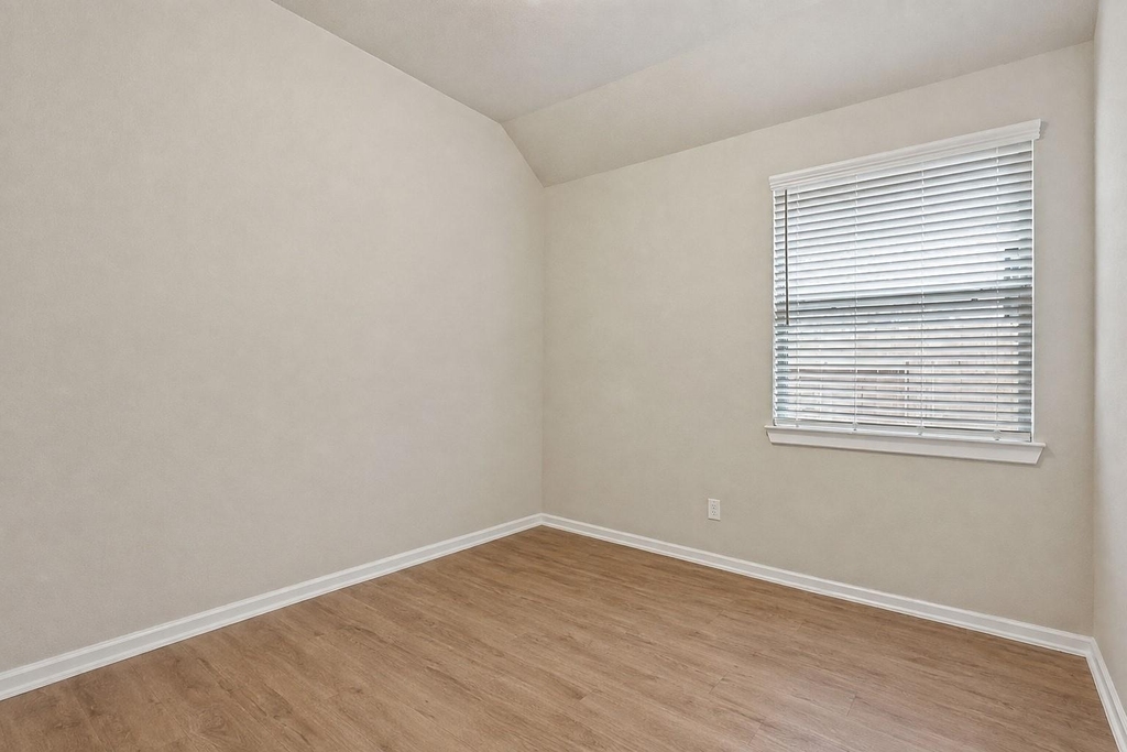 7011 Golden Groundsel Drive - Photo 10