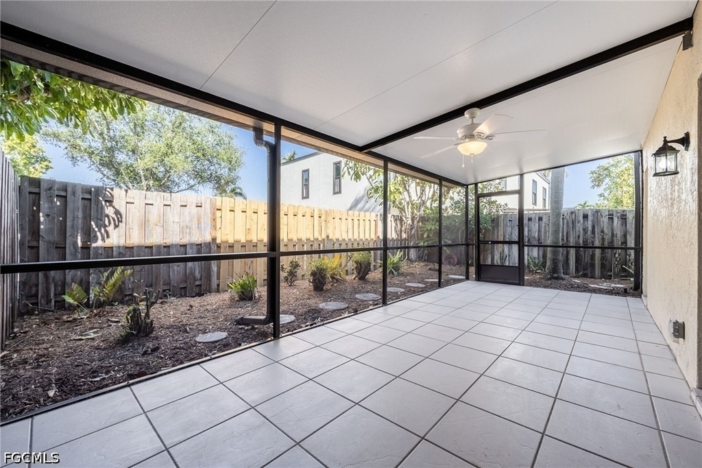 11674 Pointe Circle Drive - Photo 4