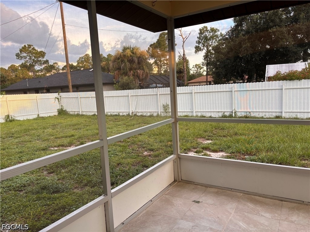 2604 E 3rd Street - Photo 23