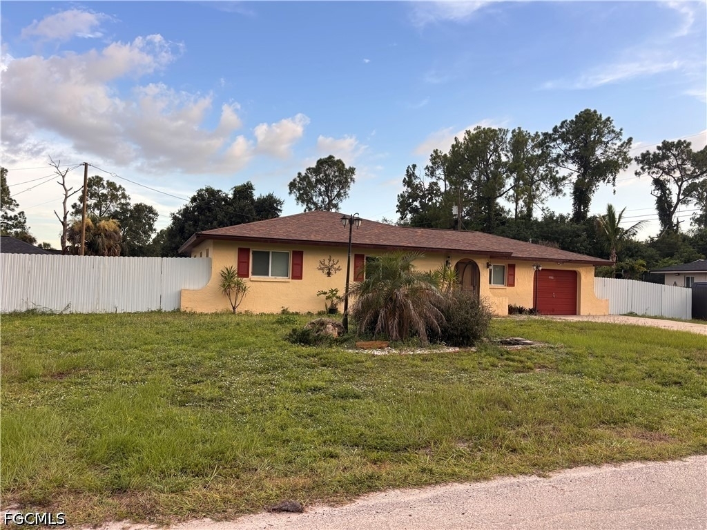 2604 E 3rd Street - Photo 1