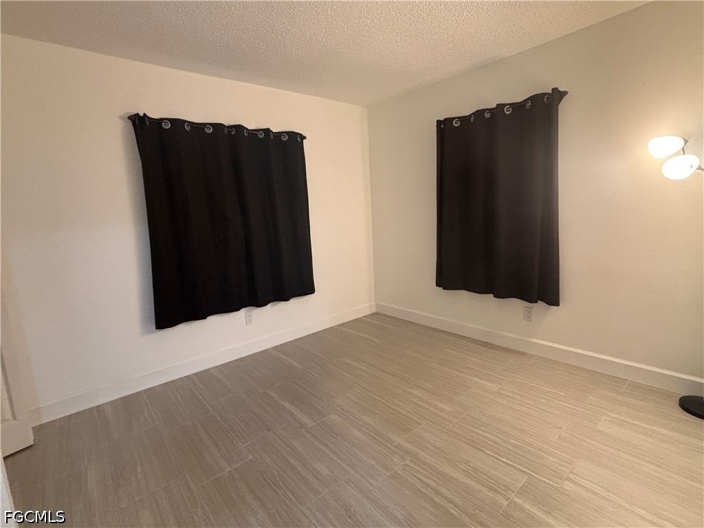 2604 E 3rd Street - Photo 11