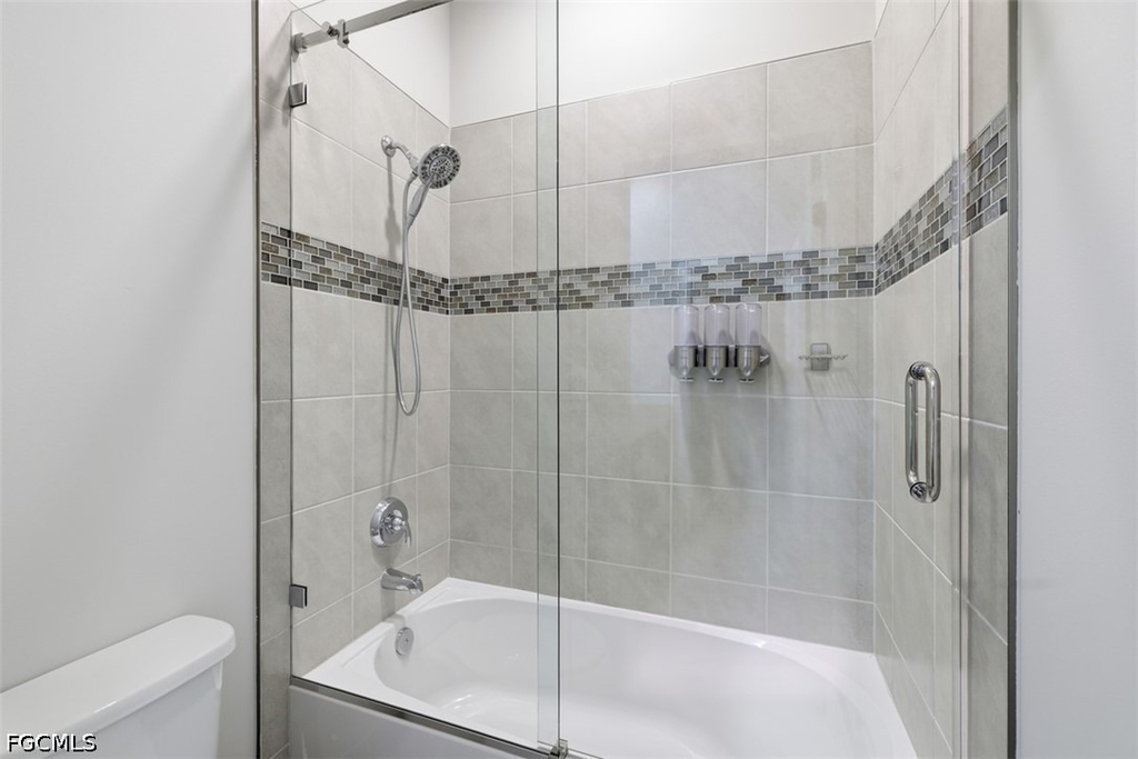 5069 Penella Avenue - Photo 16