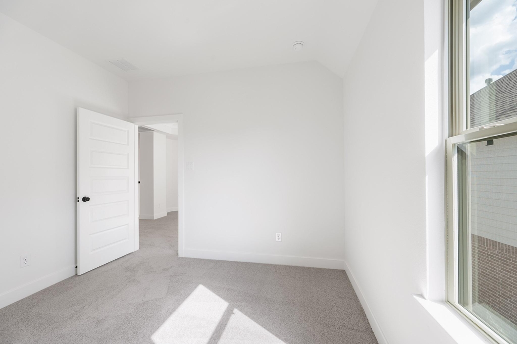 21127 Coral View Drive - Photo 37
