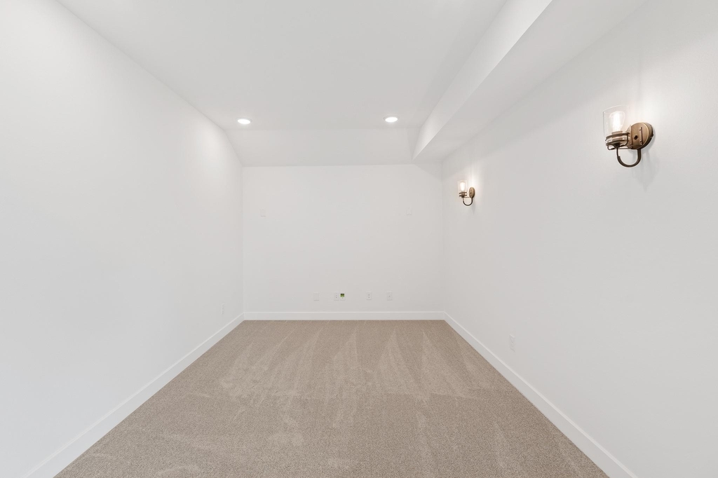 21127 Coral View Drive - Photo 38