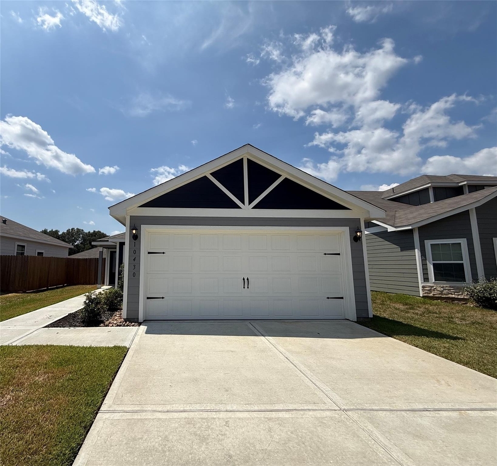 10430 Red Cardinal Drive - Photo 0