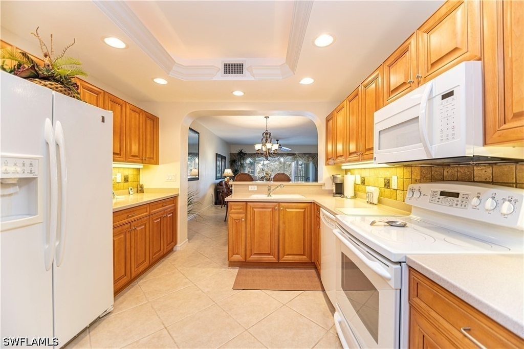 7401 Bella Lago Drive - Photo 6