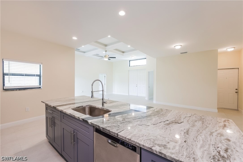 1125 Capp Avenue - Photo 4