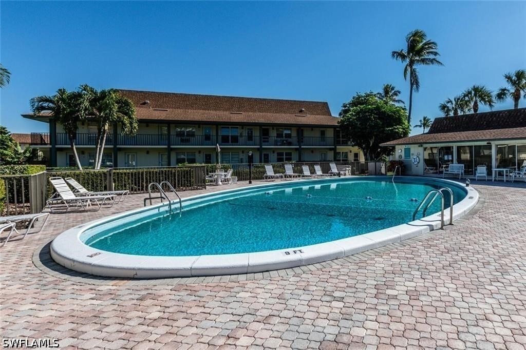 235 Seaview Court - Photo 8