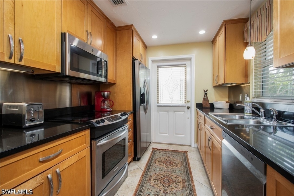 820 Ketch Drive - Photo 7