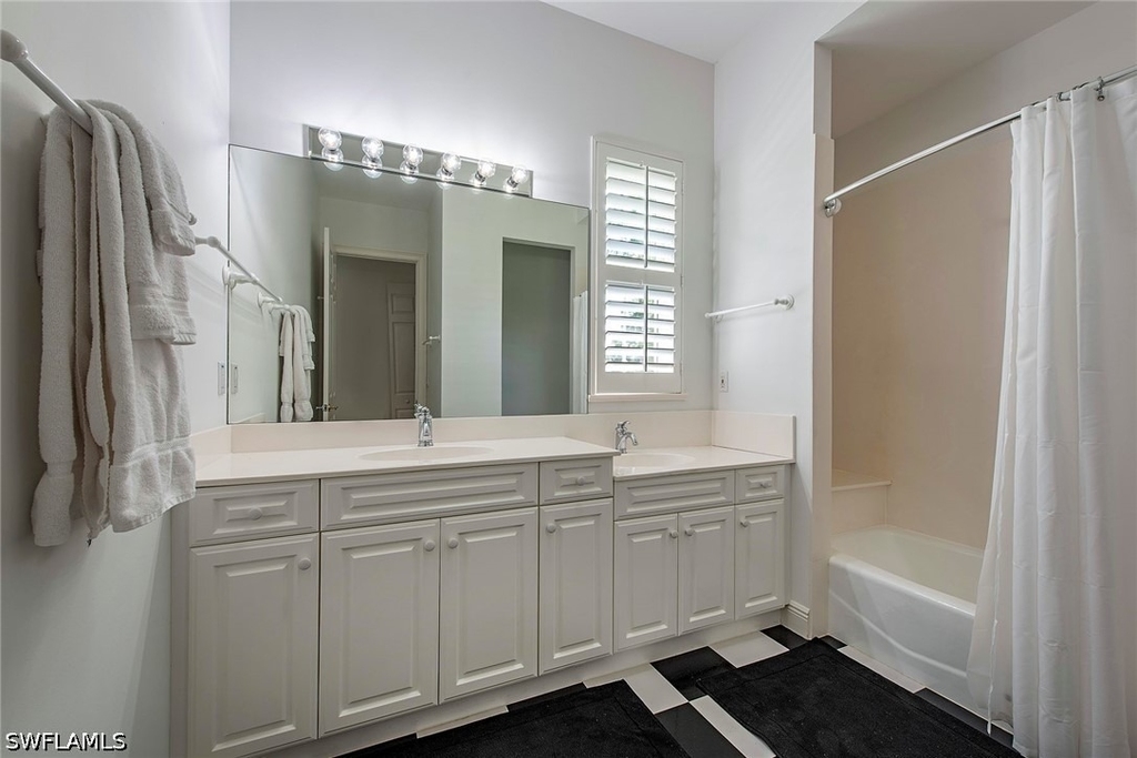 860 7th Street S - Photo 10