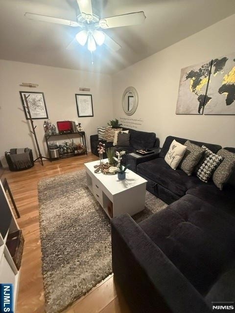 279 Chestnut - Photo 7