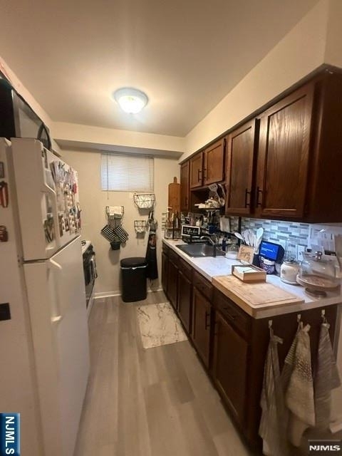 279 Chestnut - Photo 0