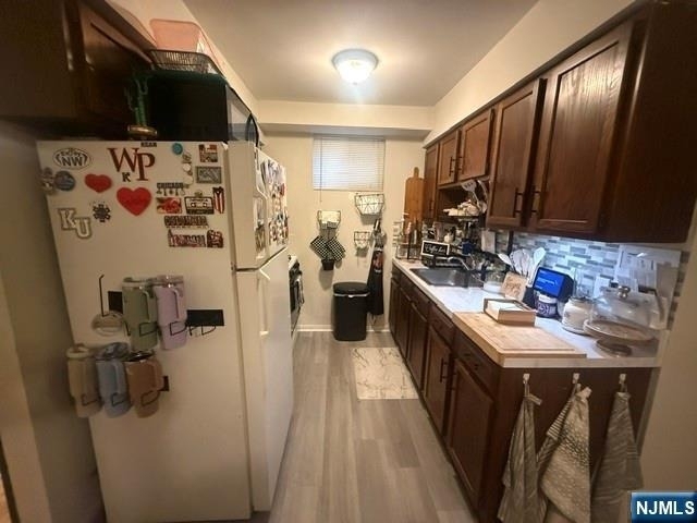 279 Chestnut - Photo 1