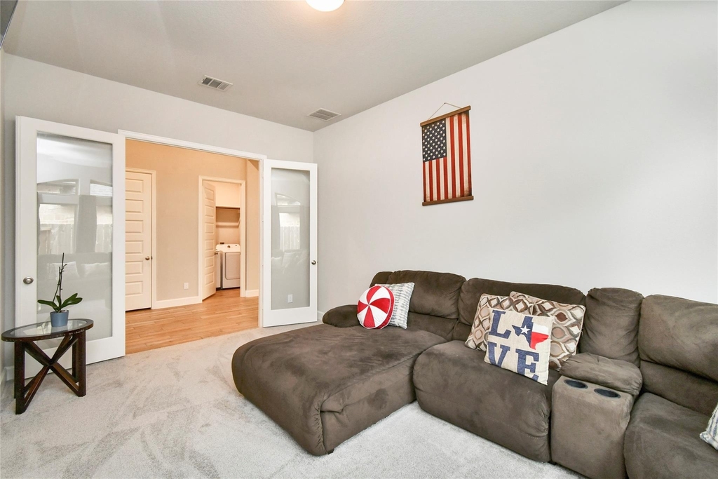 5042 Albany Shores Lane - Photo 13