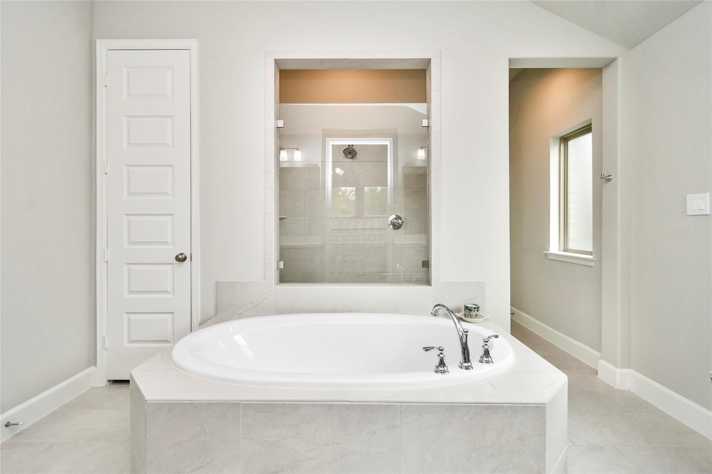 5042 Albany Shores Lane - Photo 27