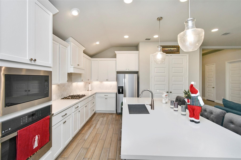 5042 Albany Shores Lane - Photo 21