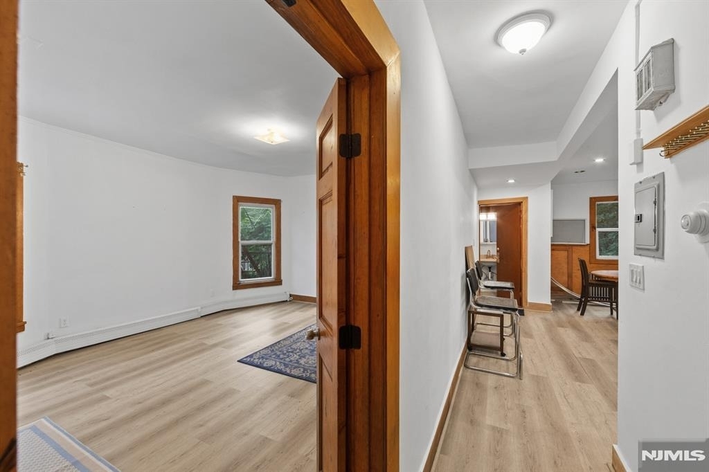 123 Washington - Photo 15