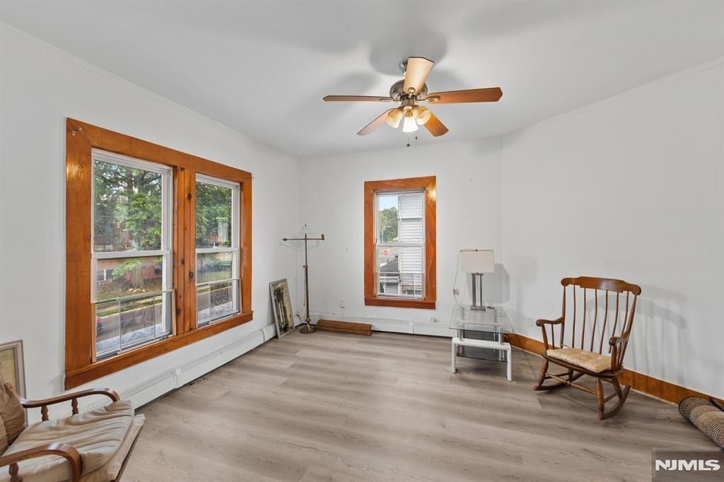123 Washington - Photo 11