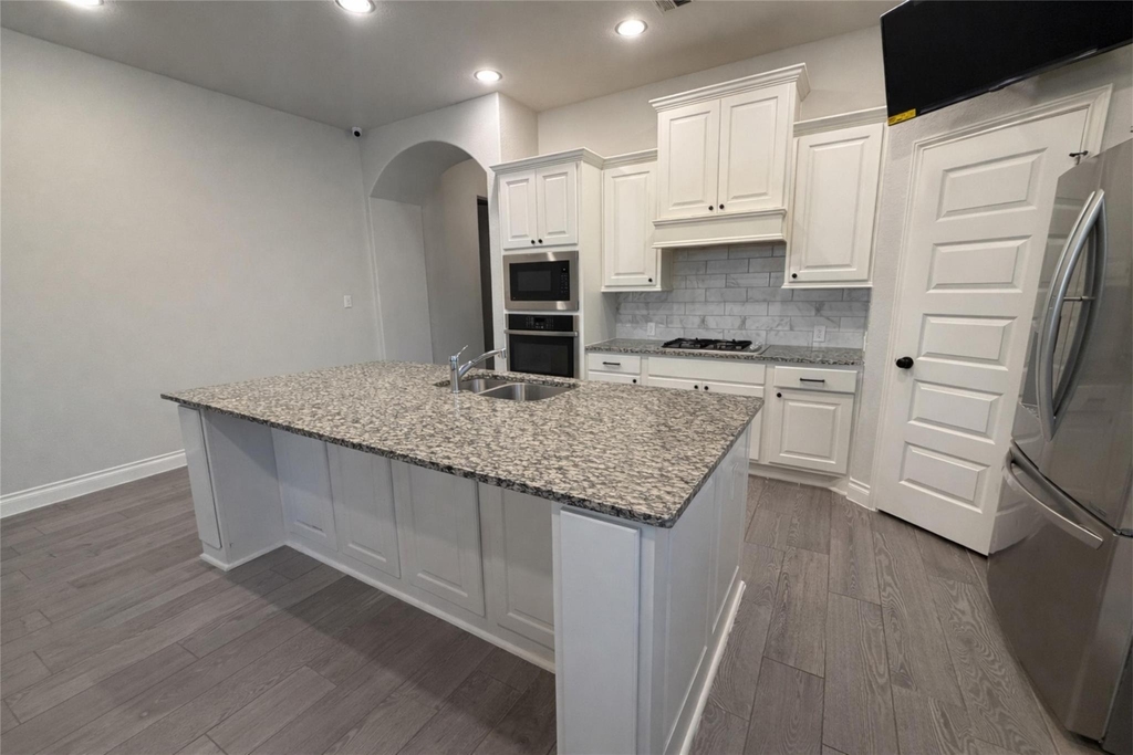 12807 Spiegel Street - Photo 3
