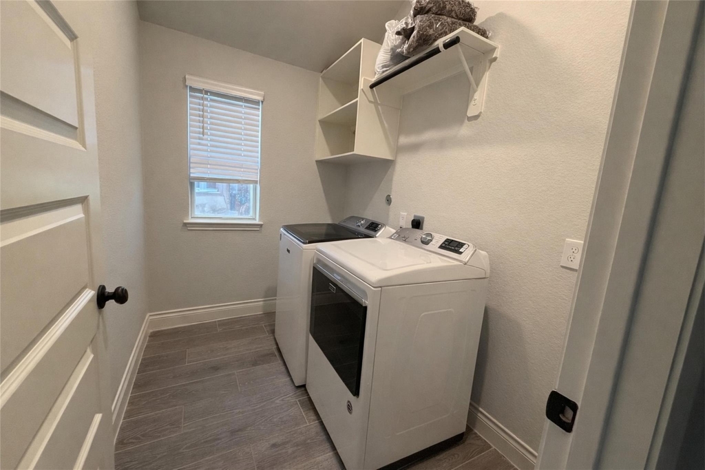 12807 Spiegel Street - Photo 12