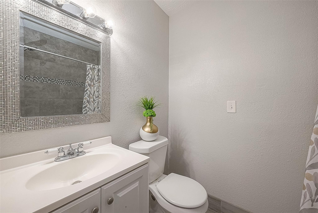 16614 Forest Bend Avenue - Photo 32