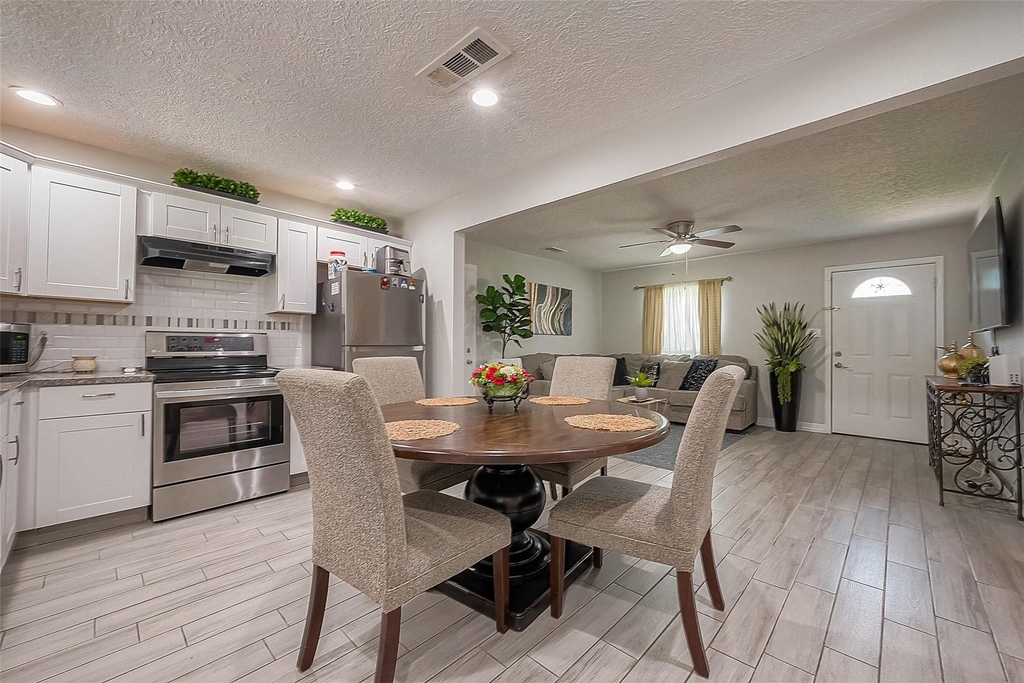 16614 Forest Bend Avenue - Photo 12