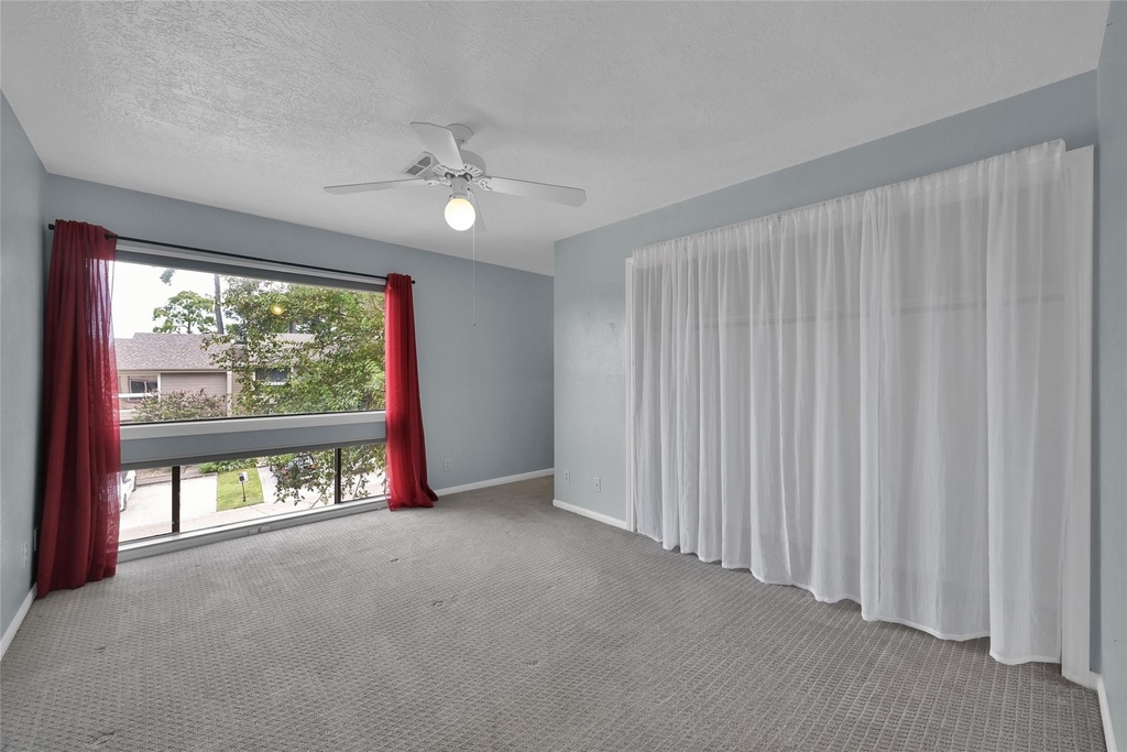 12247 Trail Hollow Drive - Photo 18