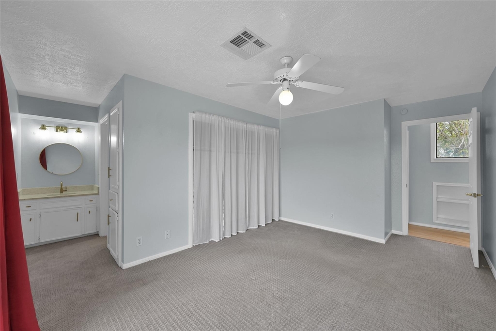 12247 Trail Hollow Drive - Photo 19