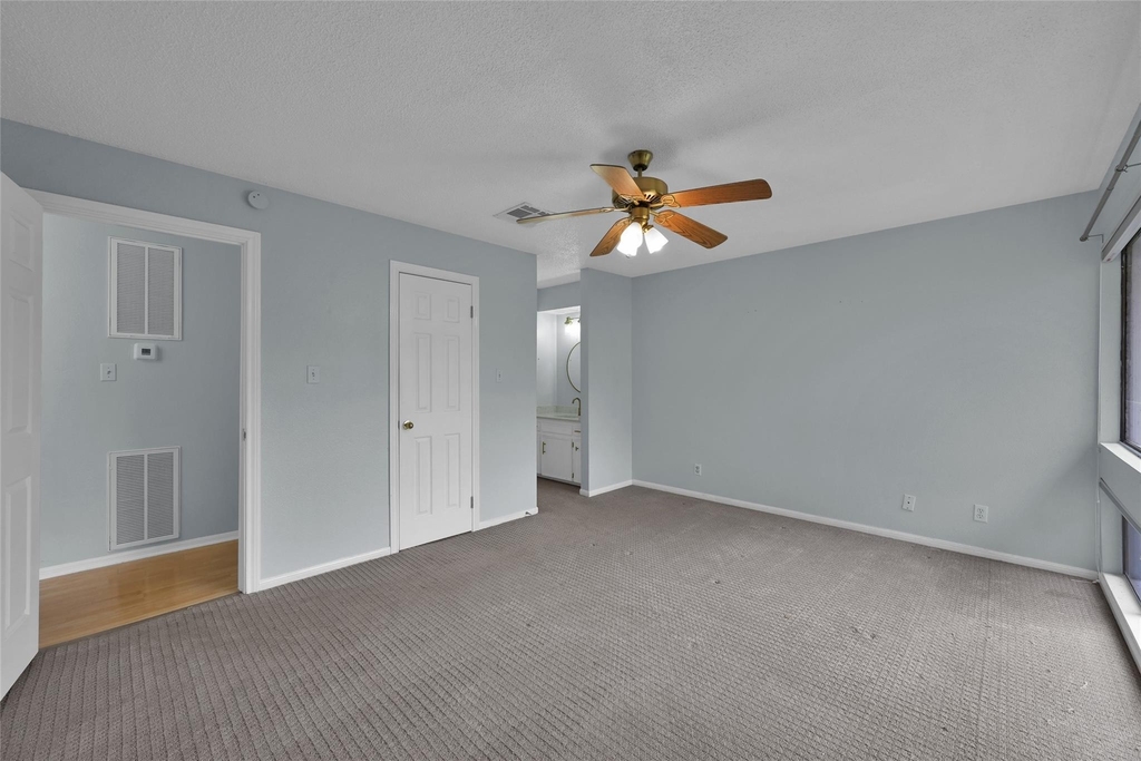 12247 Trail Hollow Drive - Photo 26