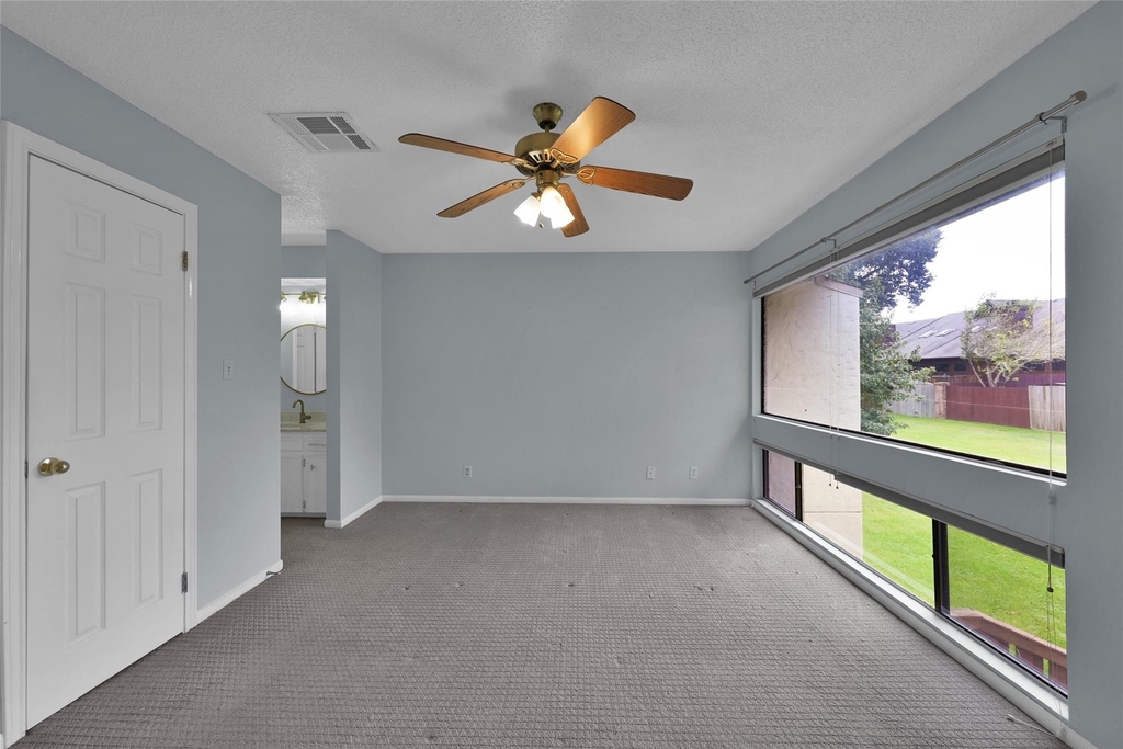 12247 Trail Hollow Drive - Photo 25