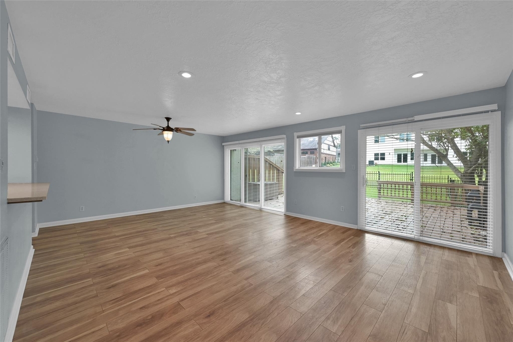 12247 Trail Hollow Drive - Photo 8