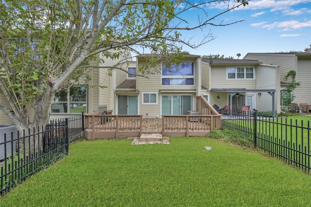 12247 Trail Hollow Drive - Photo 36