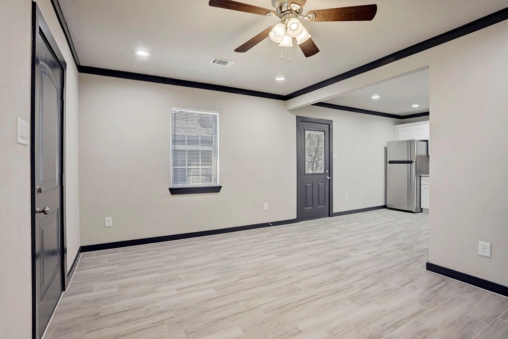 4606 Denmark Road - Photo 2