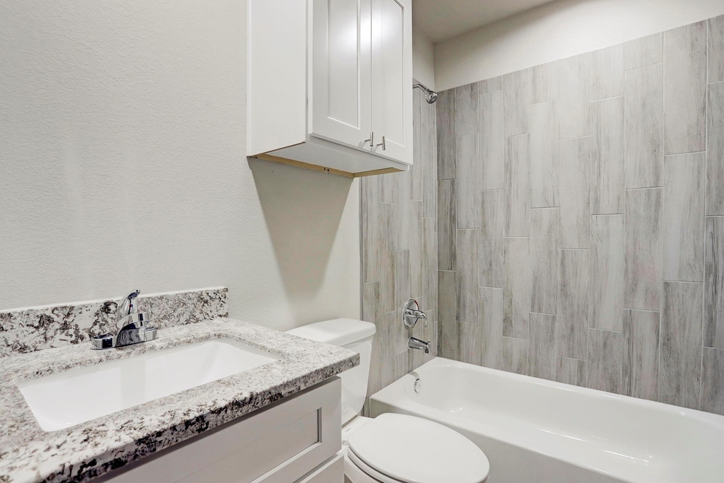 4606 Denmark Road - Photo 5