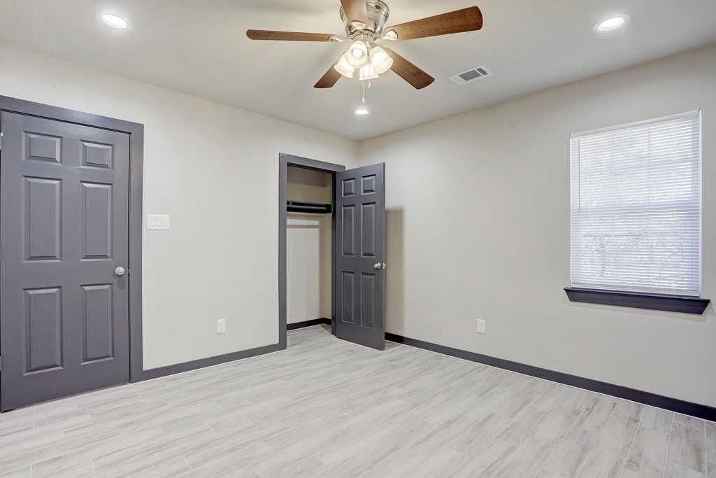 4606 Denmark Road - Photo 4