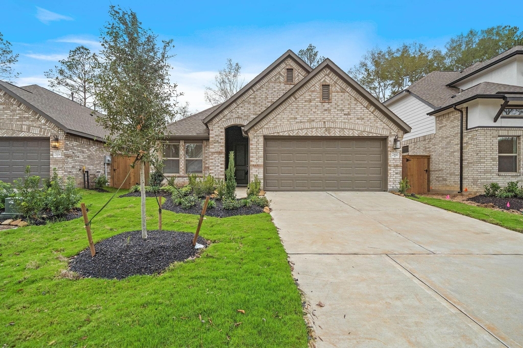 21610 Cascades Pass Court - Photo 0
