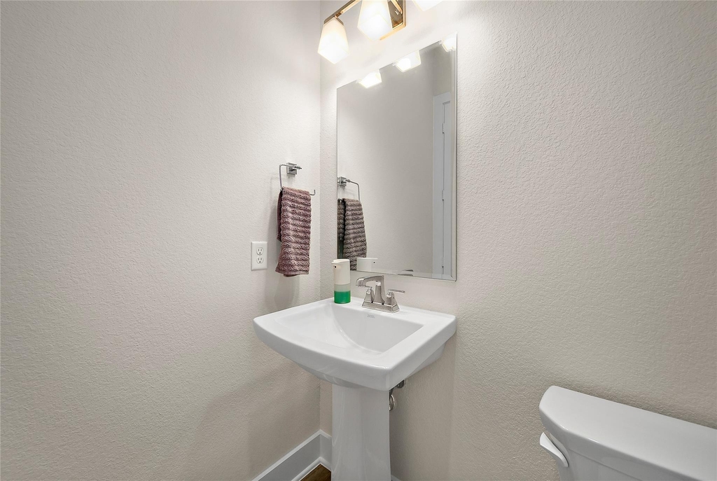 5914 Emerald Ranch Lane - Photo 17