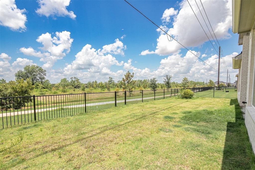 5914 Emerald Ranch Lane - Photo 26