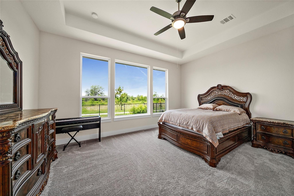 5914 Emerald Ranch Lane - Photo 10