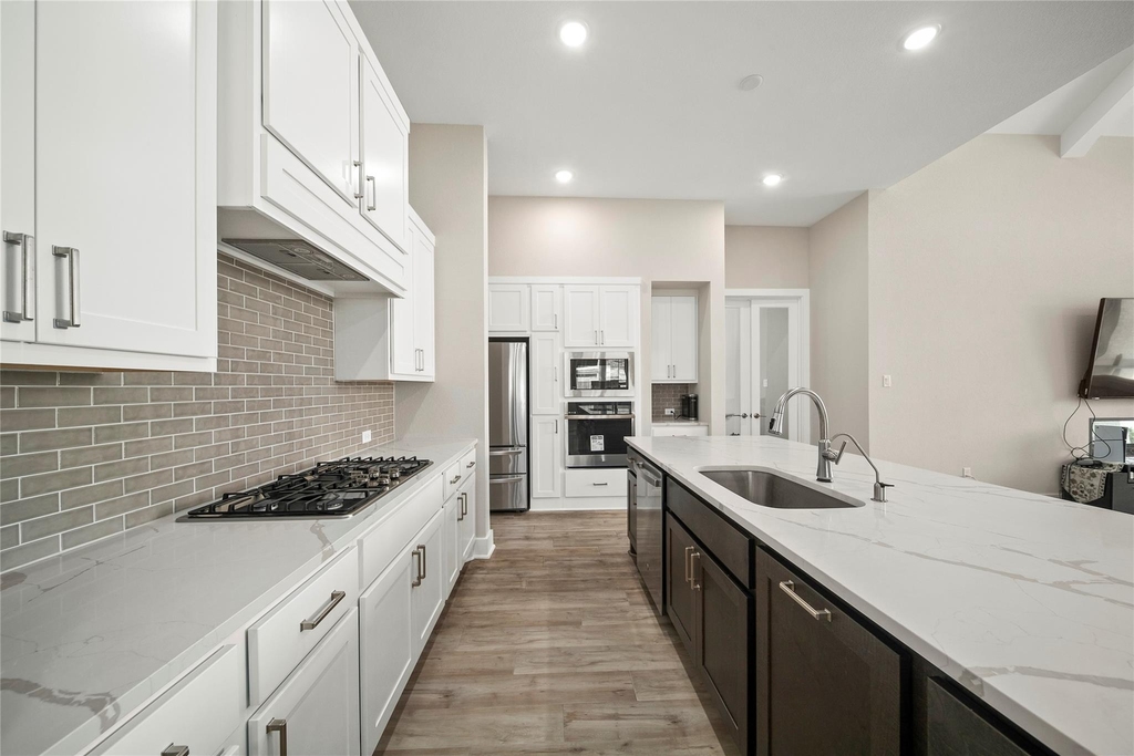 5914 Emerald Ranch Lane - Photo 5